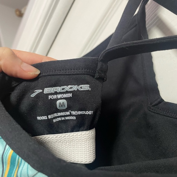 Plaid Brooks Fitness Tank - Picture 5 of 5